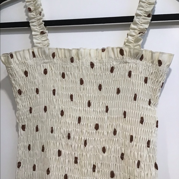 Elastic stretch comfy cream with brown polka dots. - Picture 4 of 7